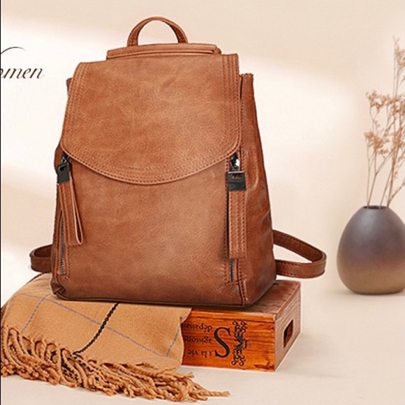 Joseko Handbags - JOSEKO 2 in 1 Casual Leather Flap Backpack